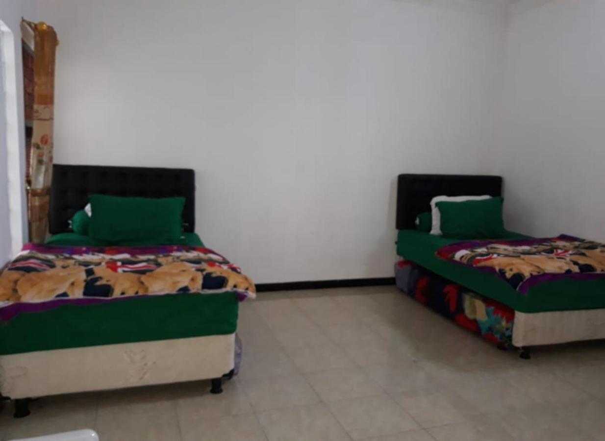 Dannu'S Homestay & Ijen, Bromo, Meru Betiri Sukomade Tours 外南梦 外观 照片
