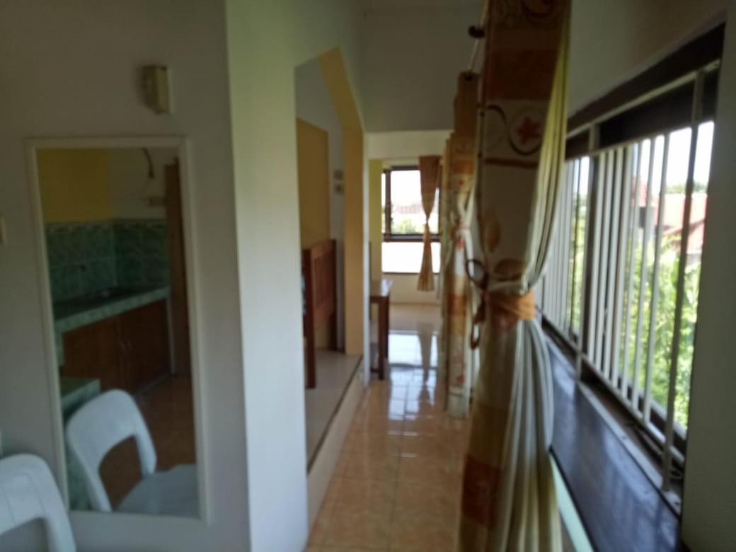 Dannu'S Homestay & Ijen, Bromo, Meru Betiri Sukomade Tours 外南梦 外观 照片