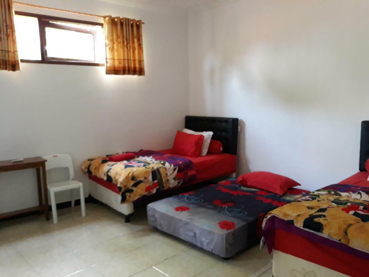 Dannu'S Homestay & Ijen, Bromo, Meru Betiri Sukomade Tours 外南梦 外观 照片